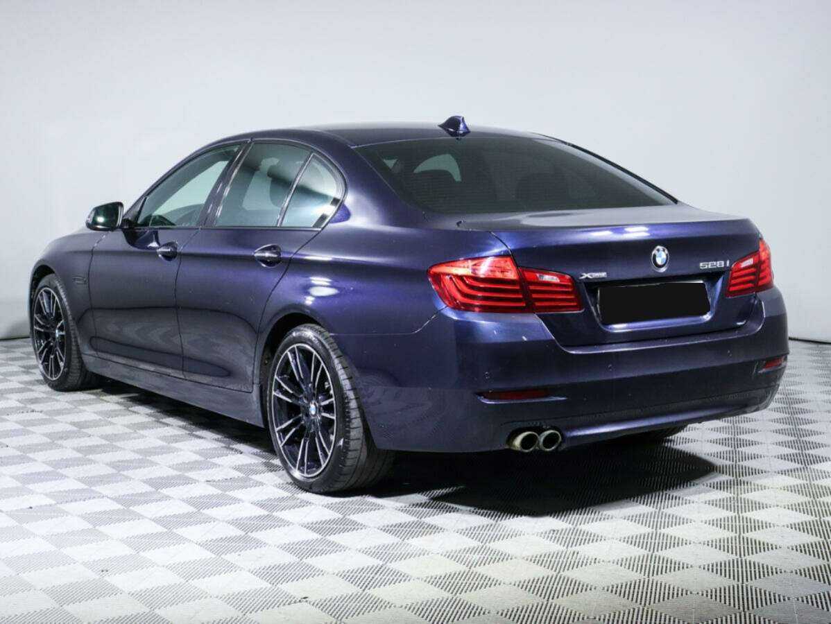 BMW 5 серии 528i xDrive, 2013 Фото №5