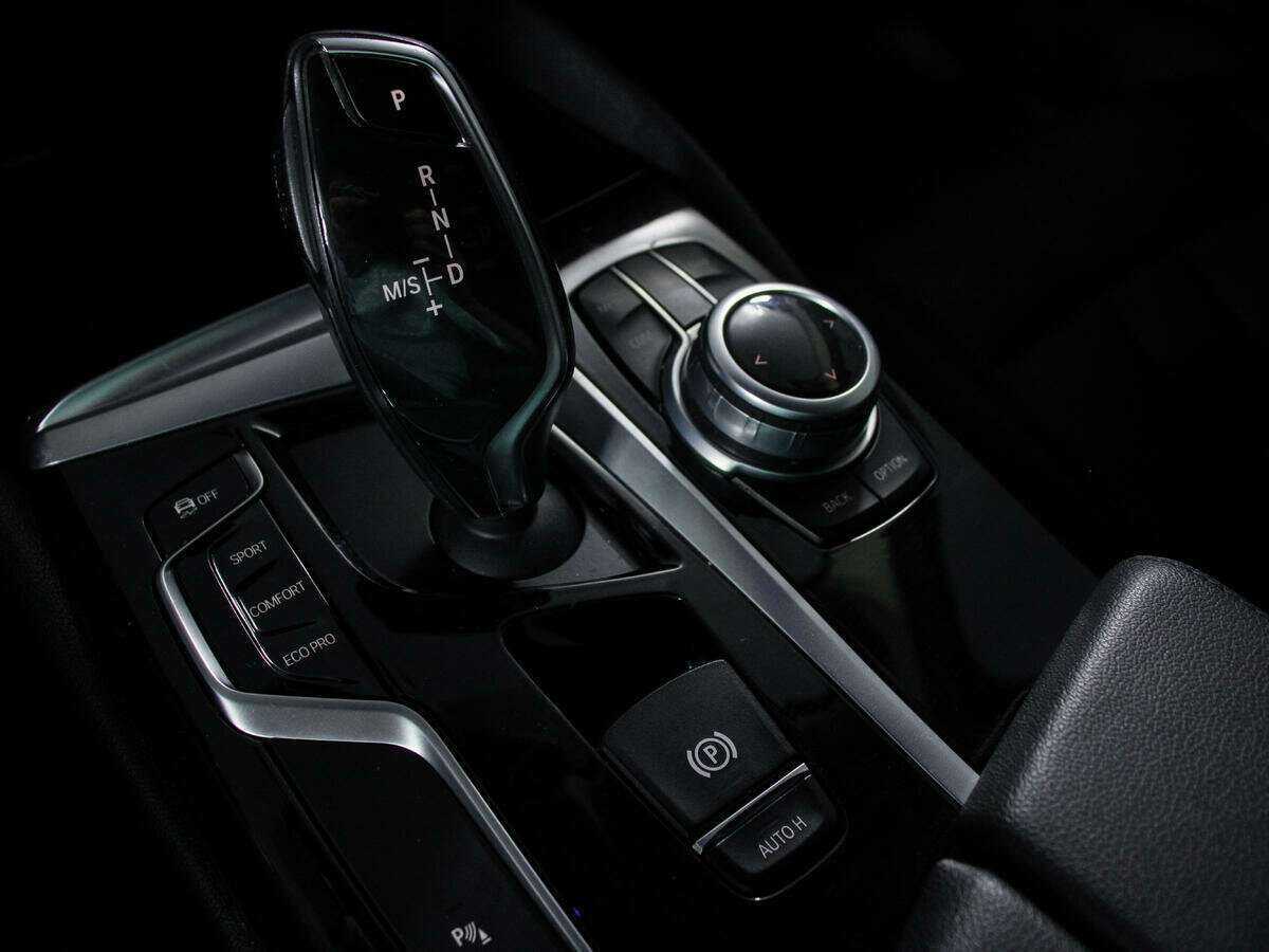 BMW 5 серии 520d, 2017 Фото №18