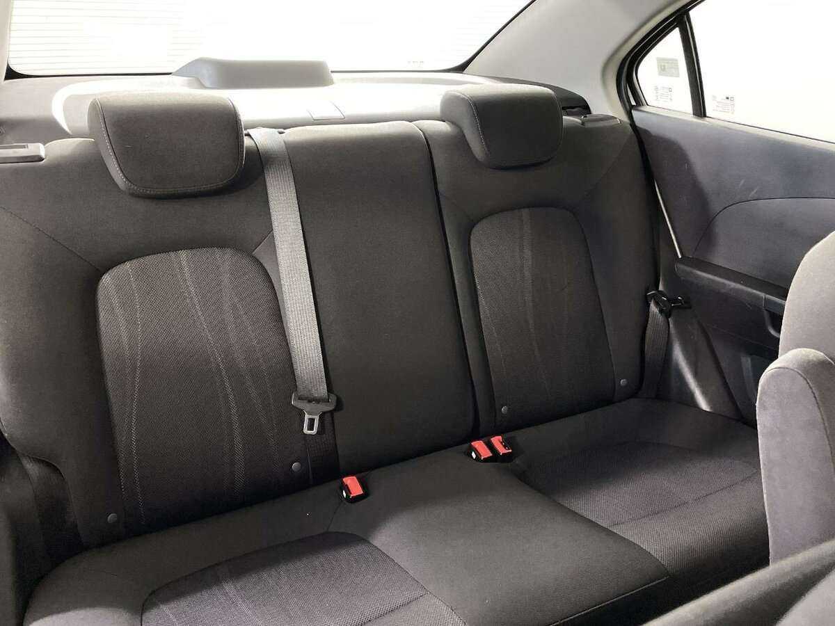 Chevrolet Aveo, 2013 Фото №14