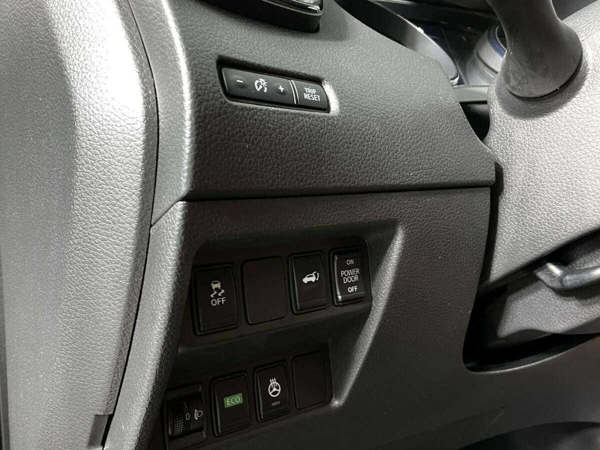 Nissan X-Trail, 2018 Фото №8