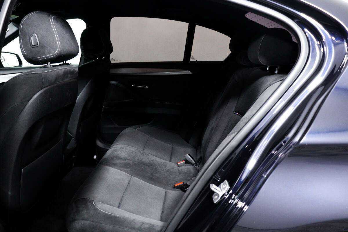 BMW 5 серии 520i, 2016 Фото №12