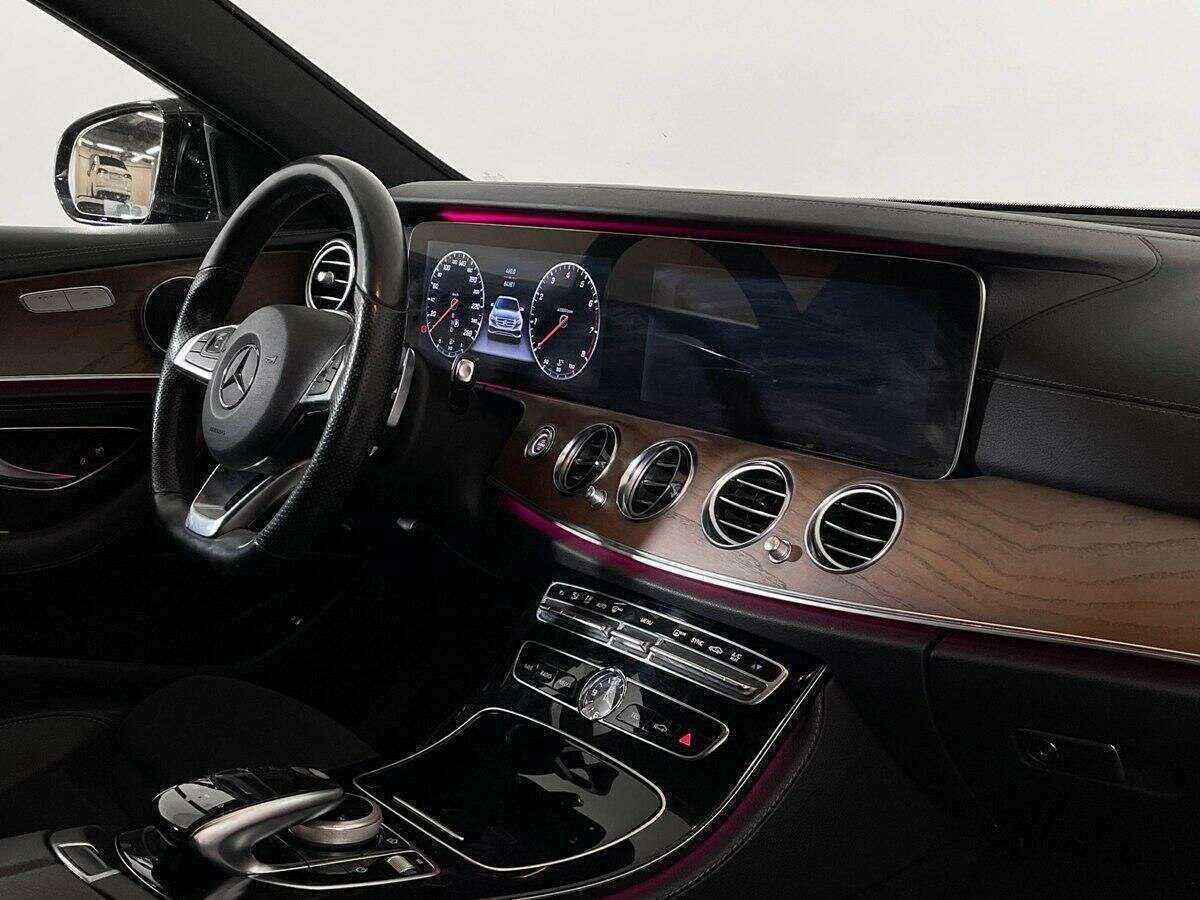Mercedes-Benz E-Класс 200, 2016 Фото №6