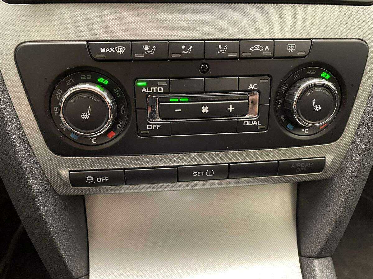 Skoda Octavia, 2012 Фото №17