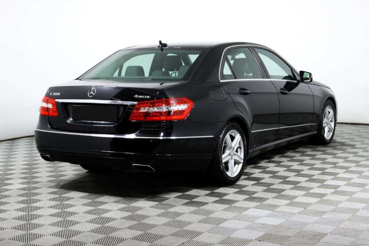 Mercedes-Benz E-Класс 300, 2012 Фото №5