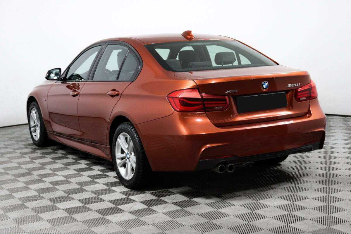 BMW 3 серии 320i xDrive, 2018 Фото №7