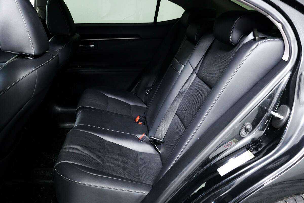 Lexus ES 200, 2016 Фото №12