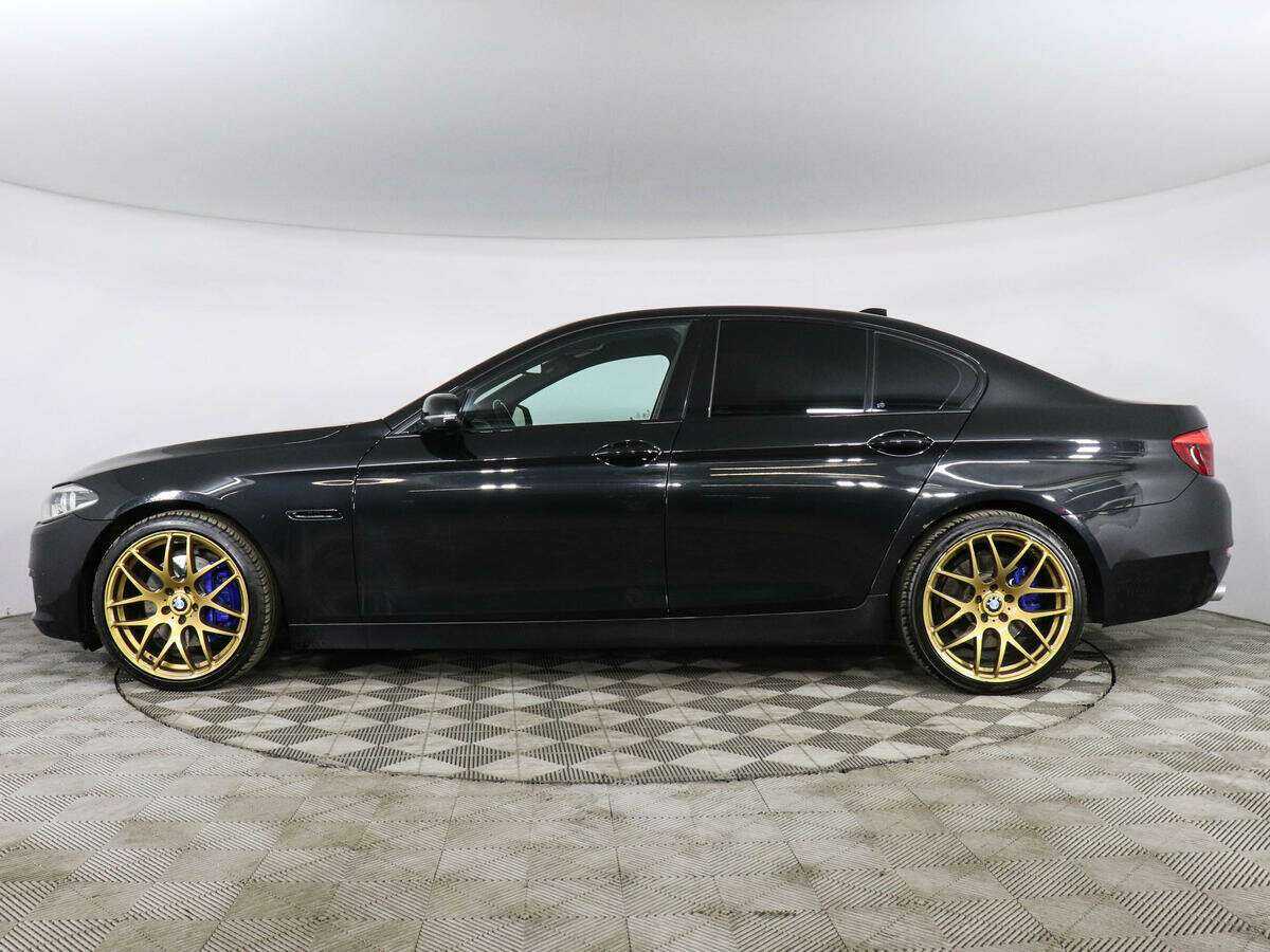 BMW 5 серии 528i xDrive, 2016 Фото №4
