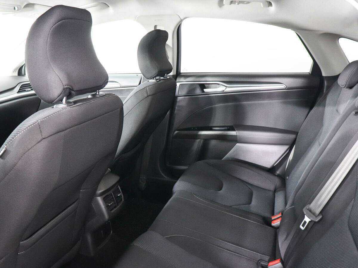 Ford Mondeo, 2016 Фото №11
