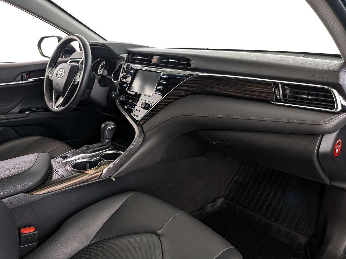 Toyota Camry, 2018 Фото №9