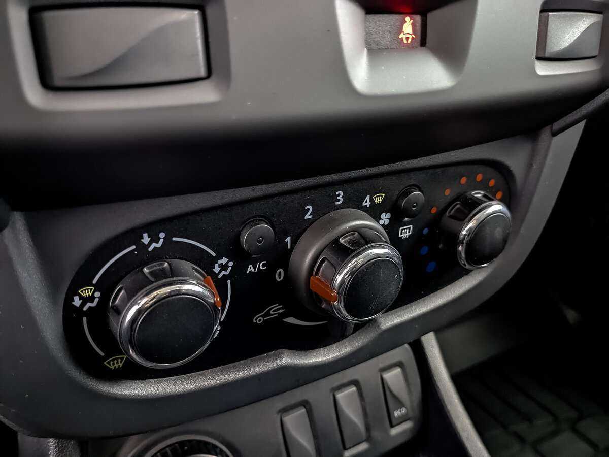 Renault Duster, 2020 Фото №20