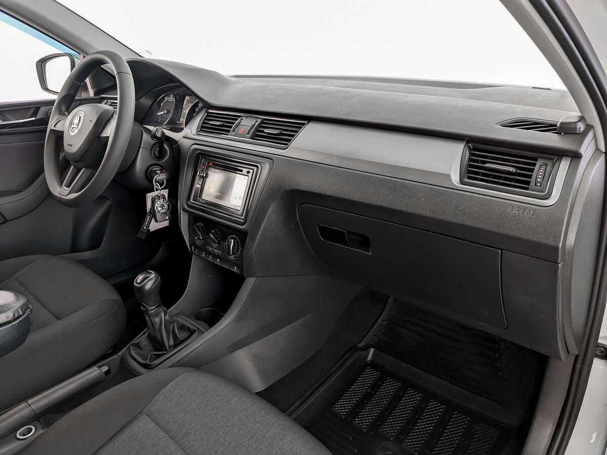 Skoda Rapid, 2017 Фото №9