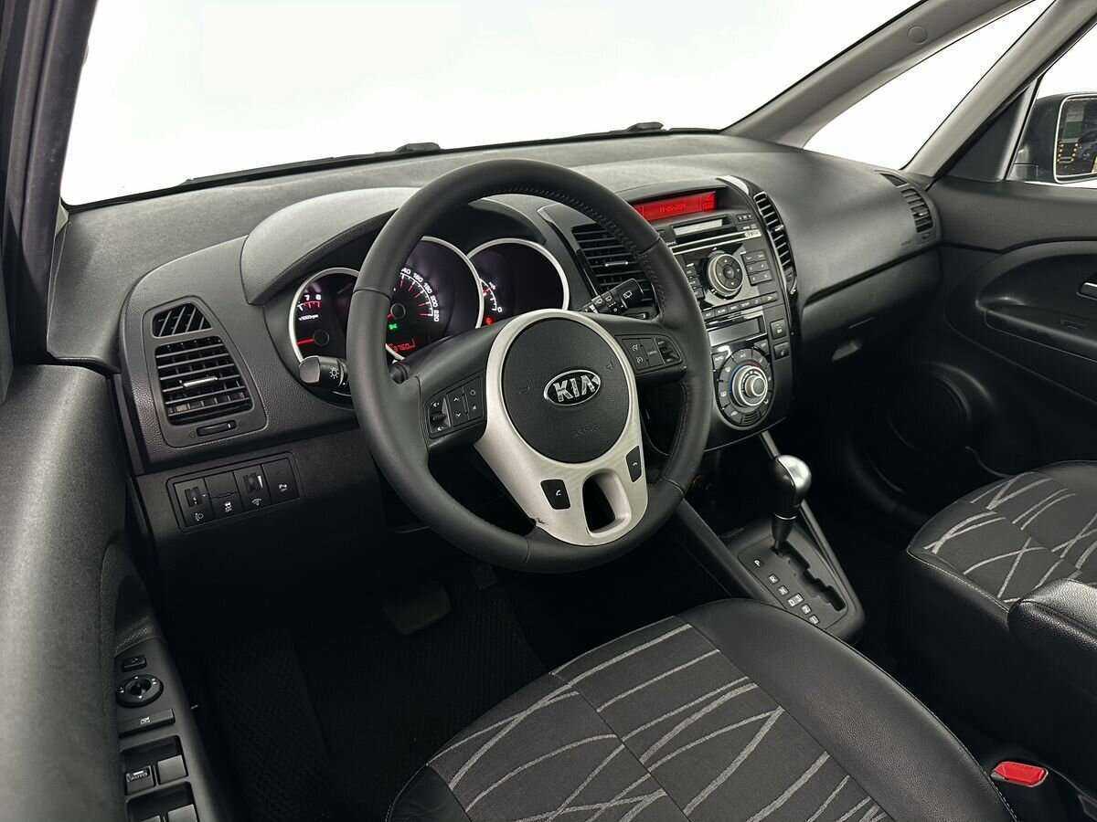 Kia Venga, 2013 Фото №7