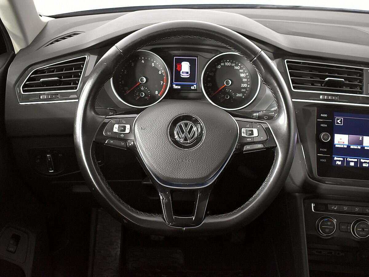 Volkswagen Tiguan, 2020 Фото №9