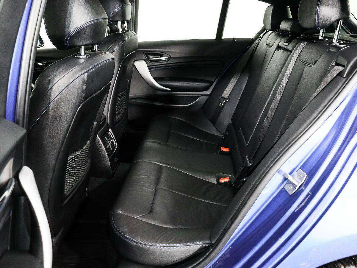 BMW 1 серии 118i, 2018 Фото №11