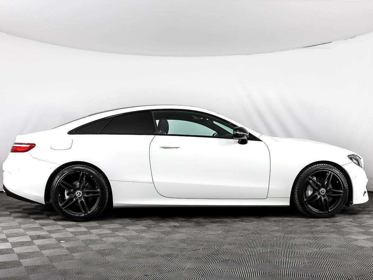 Mercedes-Benz E-Класс 200, 2017 Фото №4