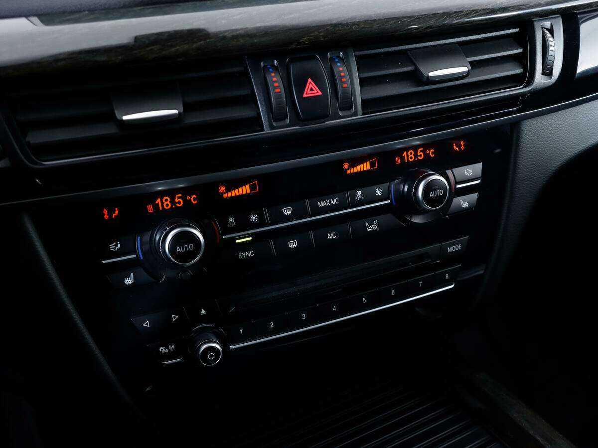 BMW X5 30d, 2015 Фото №11