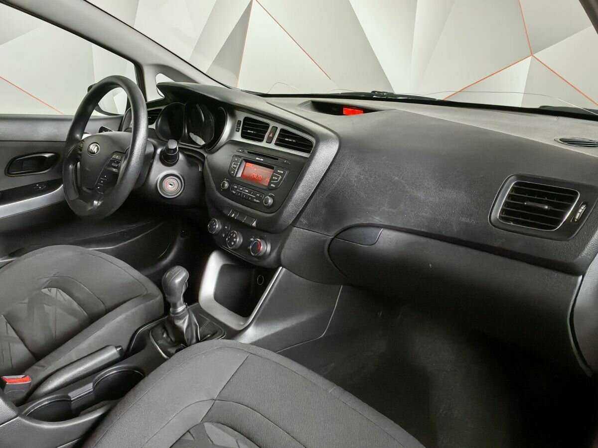 Kia Ceed, 2014 Фото №9