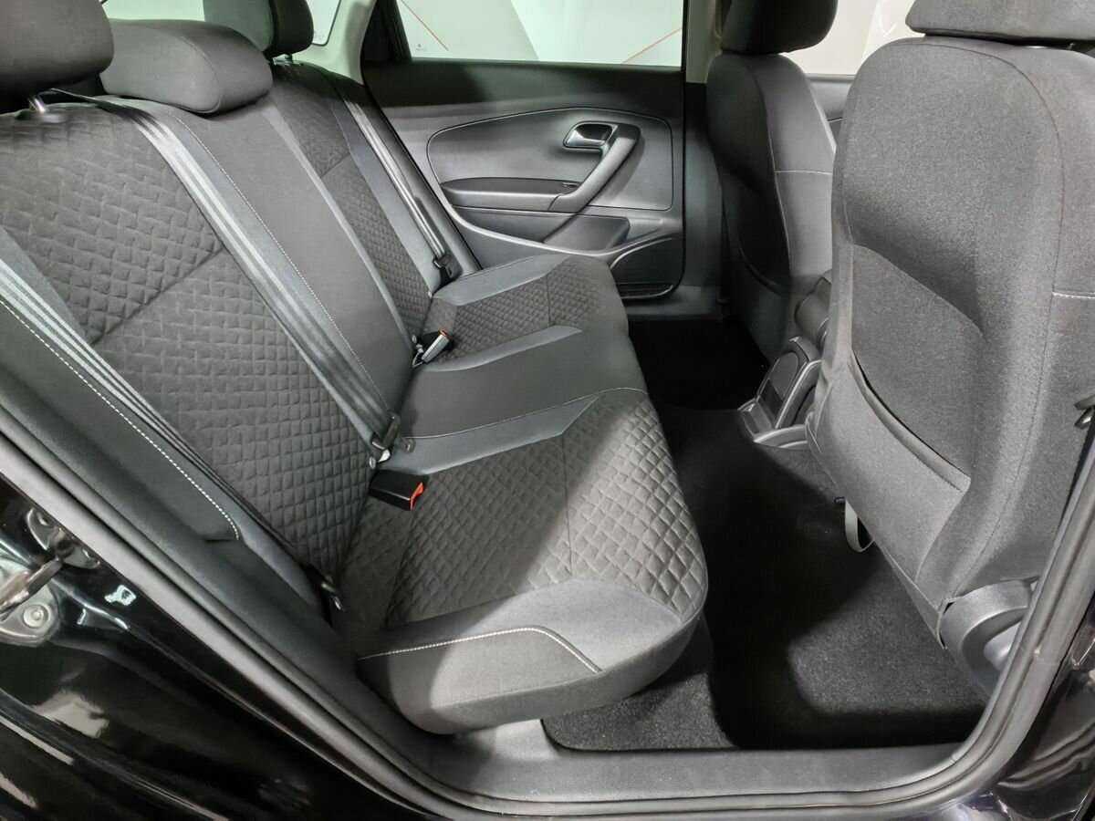 Volkswagen Polo, 2018 Фото №12