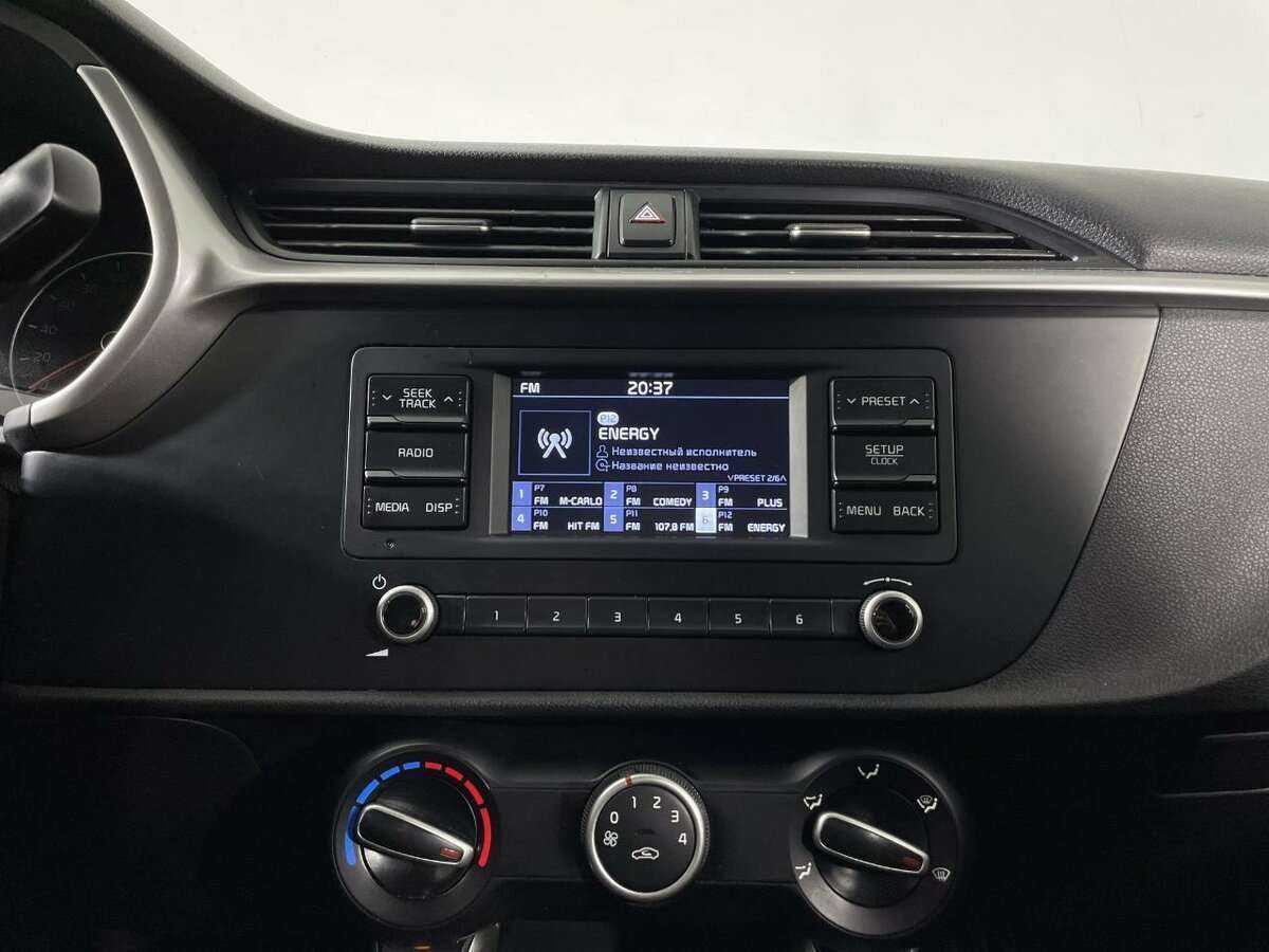 Kia Rio, 2021 Фото №12