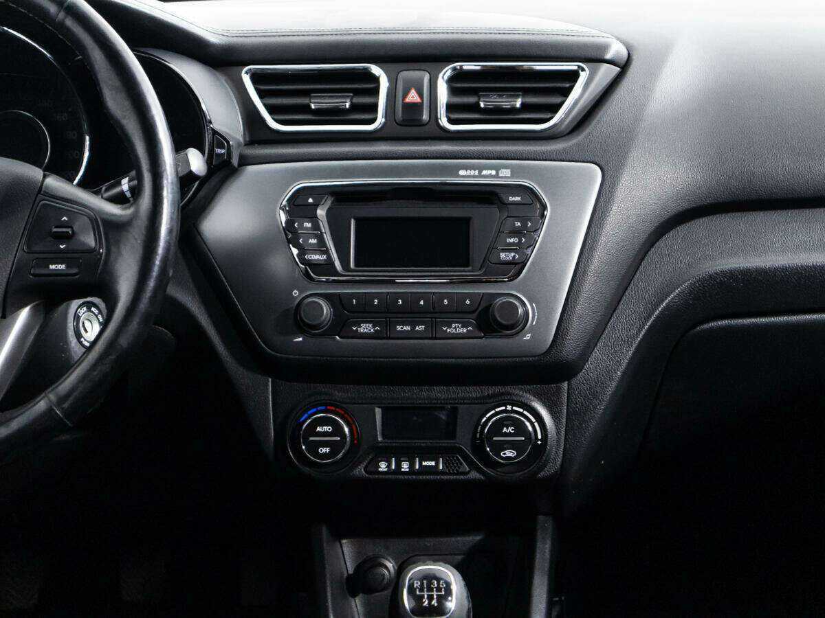Kia Rio 6-speed, 2014 Фото №14
