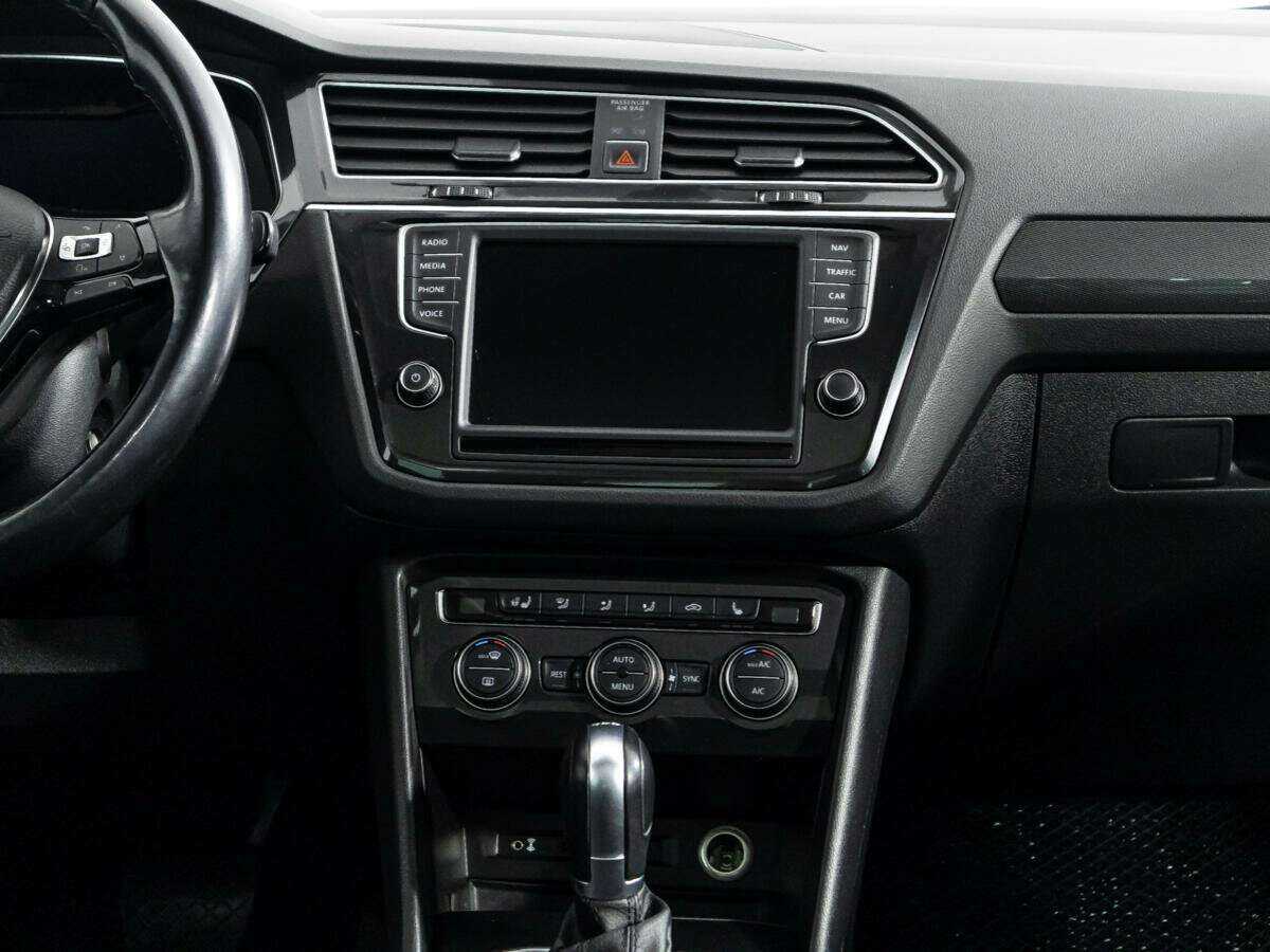 Volkswagen Tiguan Allspace, 2017 Фото №14
