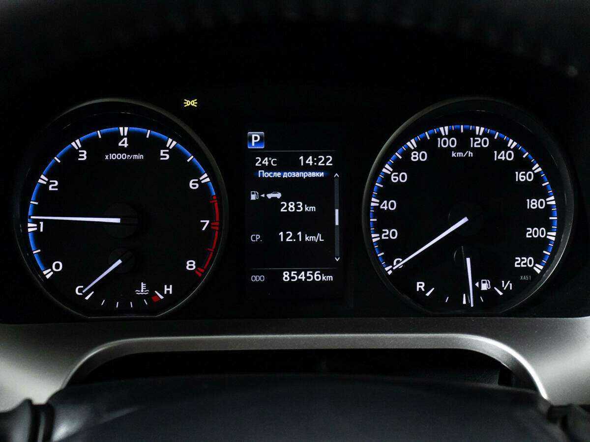 Toyota RAV4, 2018 Фото №12