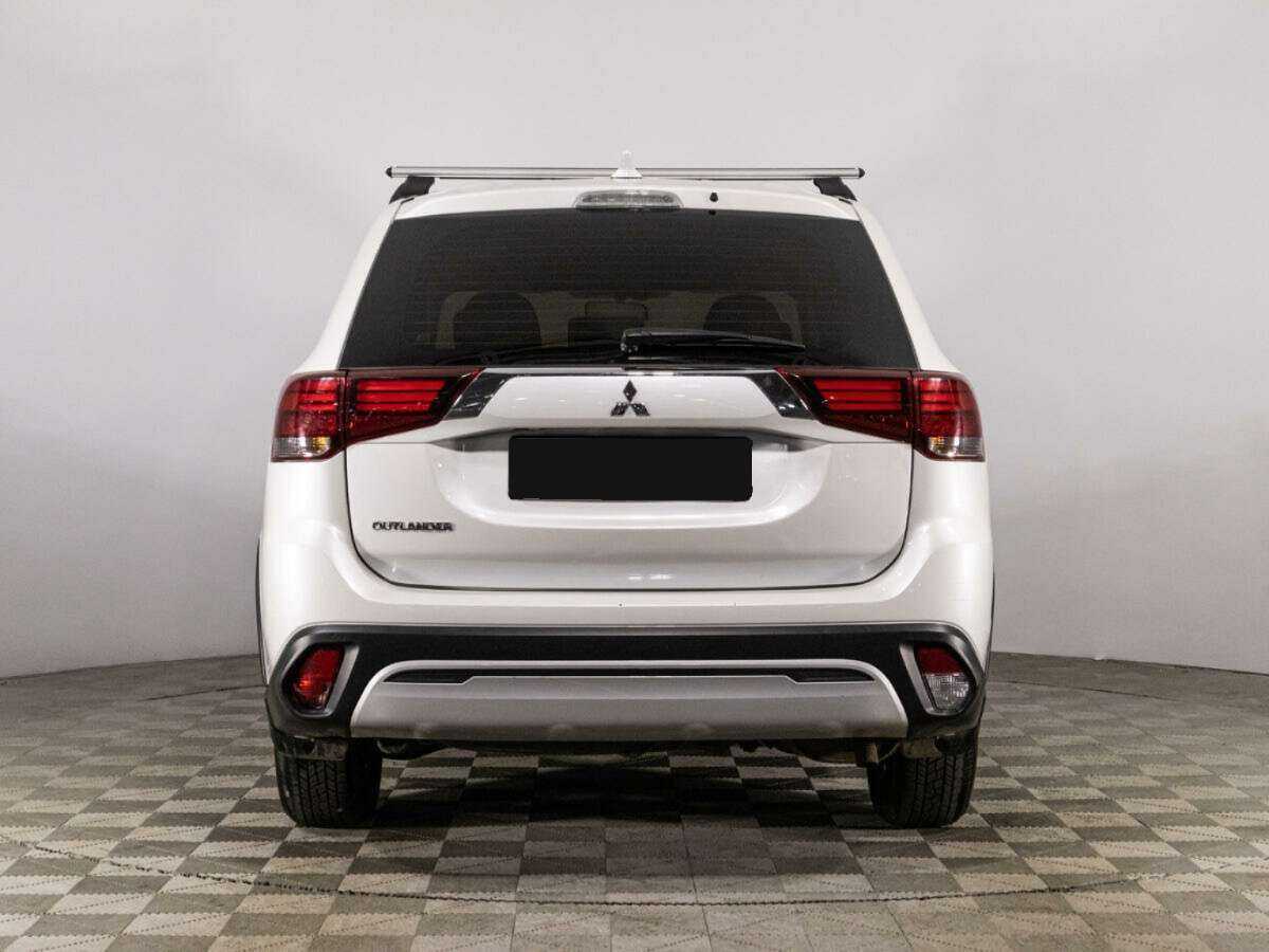 Mitsubishi Outlander, 2020 Фото №6