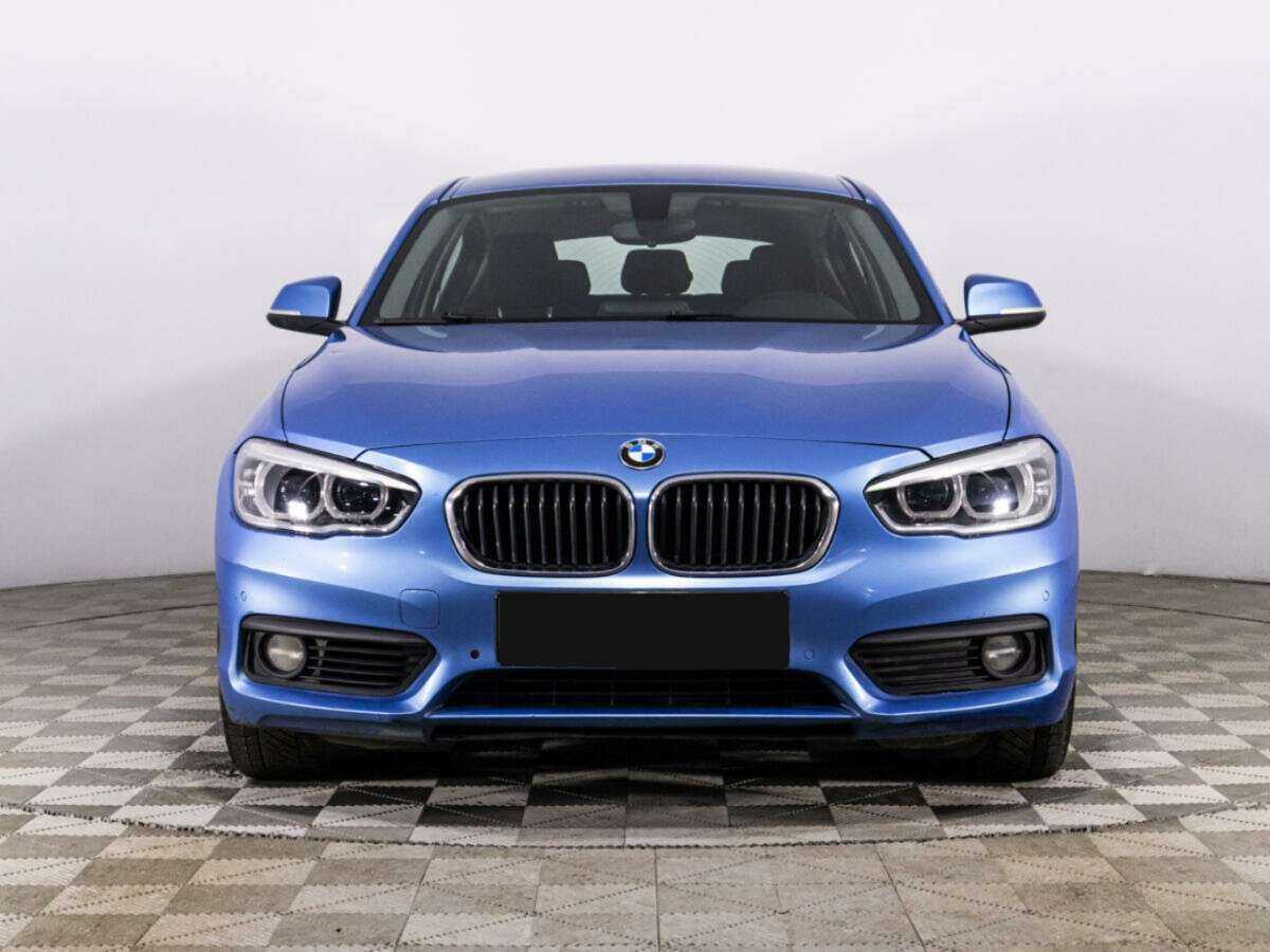 BMW 1 серии 118i, 2018 Фото №2