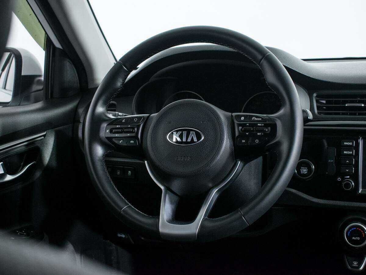 Kia Rio, 2020 Фото №13