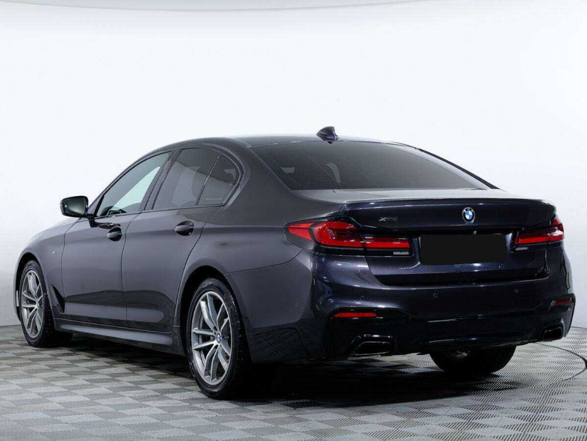 BMW 5 серии 520d xDrive, 2018 Фото №6