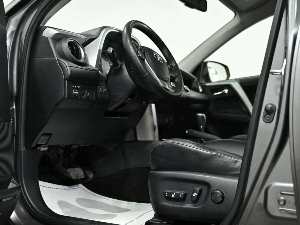 Toyota RAV4, 2013 Фото №8