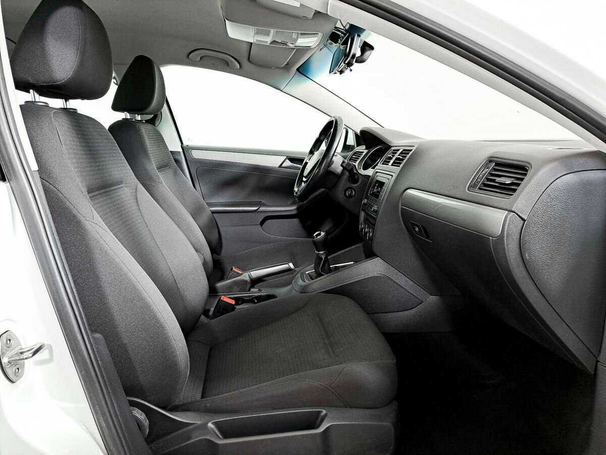 Volkswagen Jetta, 2016 Фото №7