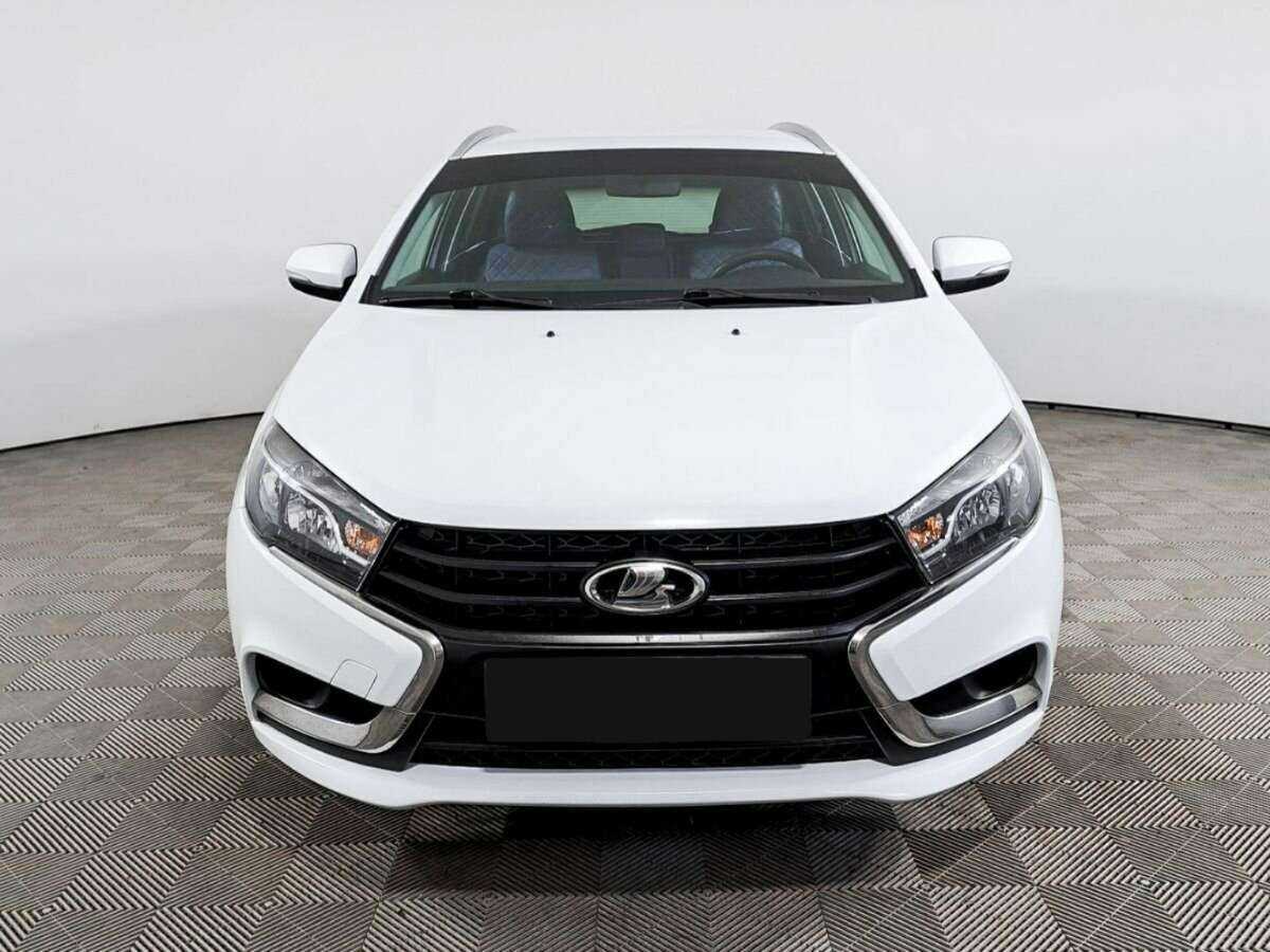 Lada (ВАЗ) Vesta SW, 2018 Фото №2