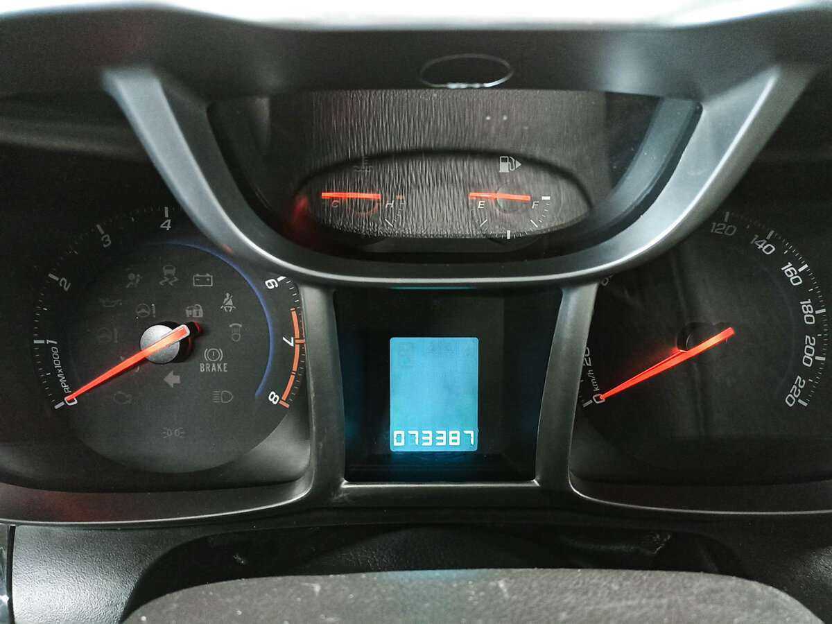 Chevrolet Orlando, 2012 Фото №13