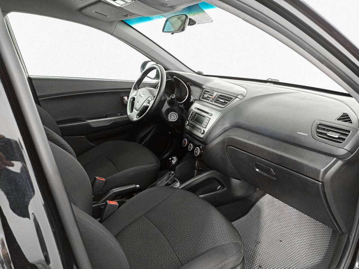 Kia Rio, 2017 Фото №7