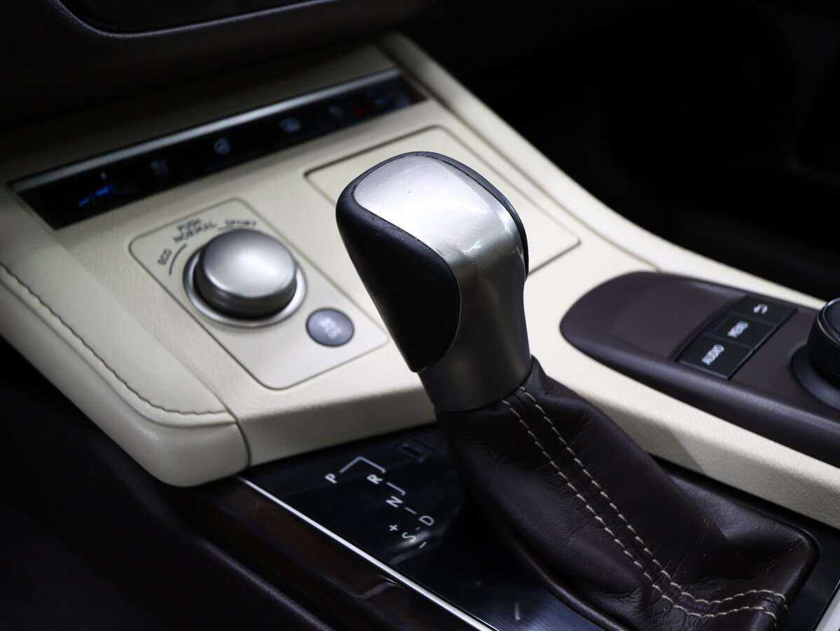 Lexus ES 250, 2016 Фото №8