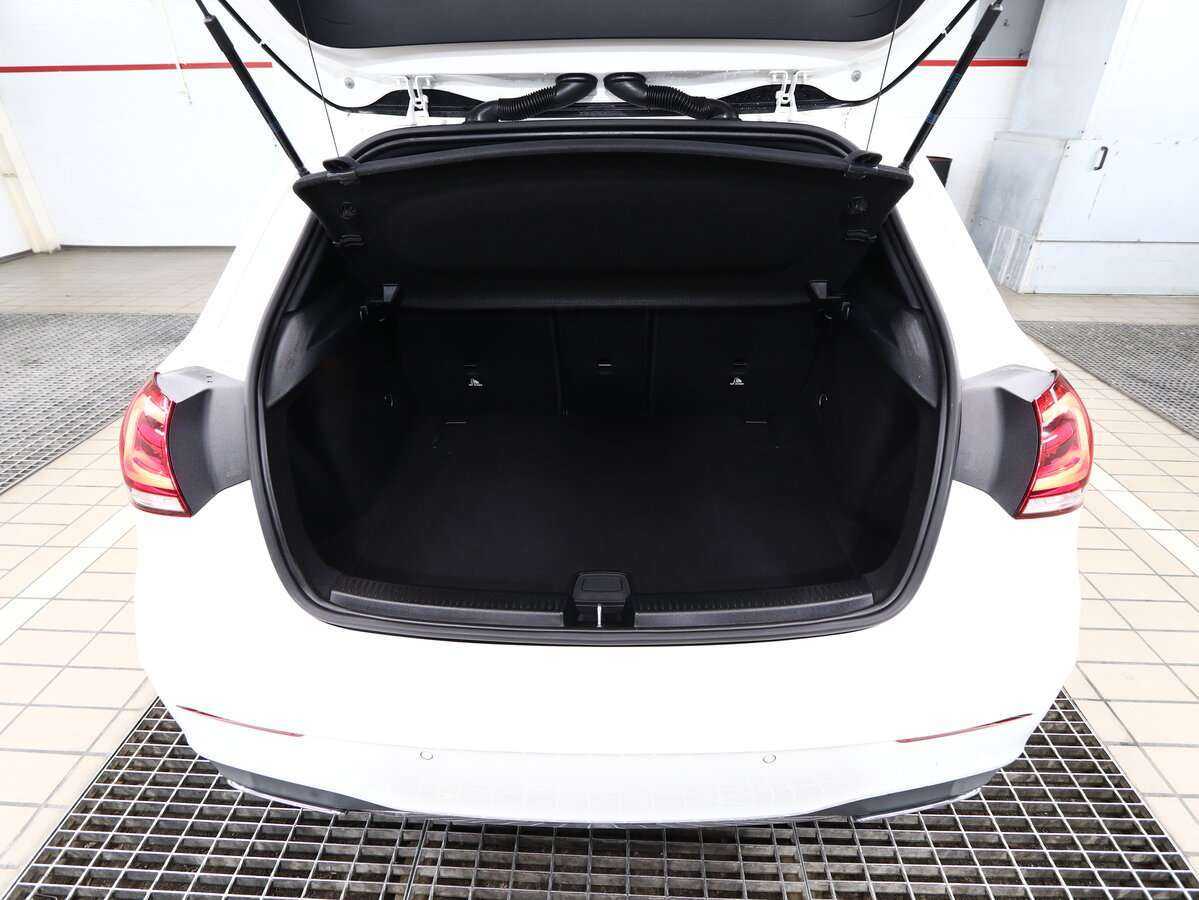 Mercedes-Benz A-Класс 200, 2019 - 21 000 км. | Фото №5