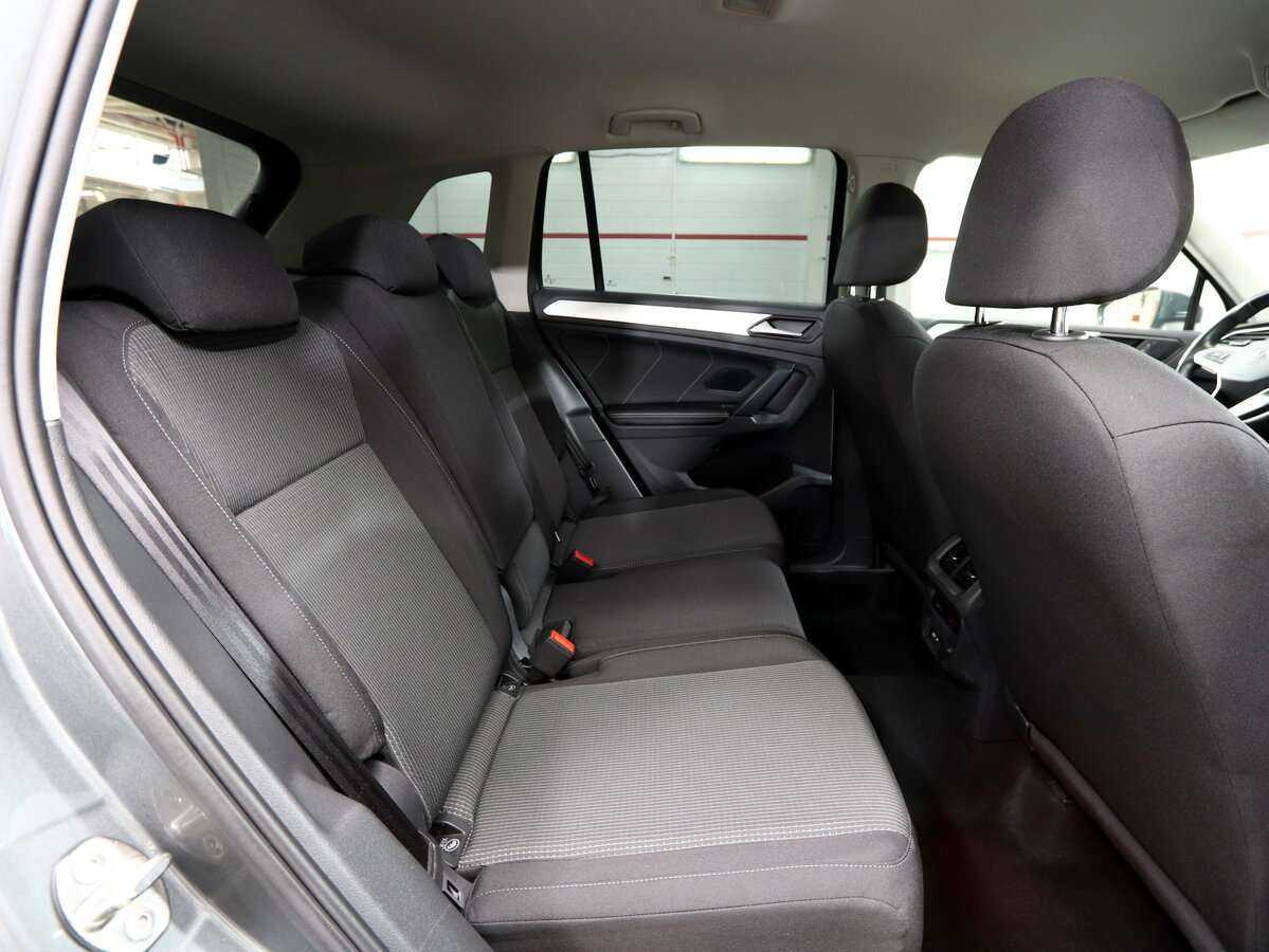 Volkswagen Tiguan, 2021 Фото №21