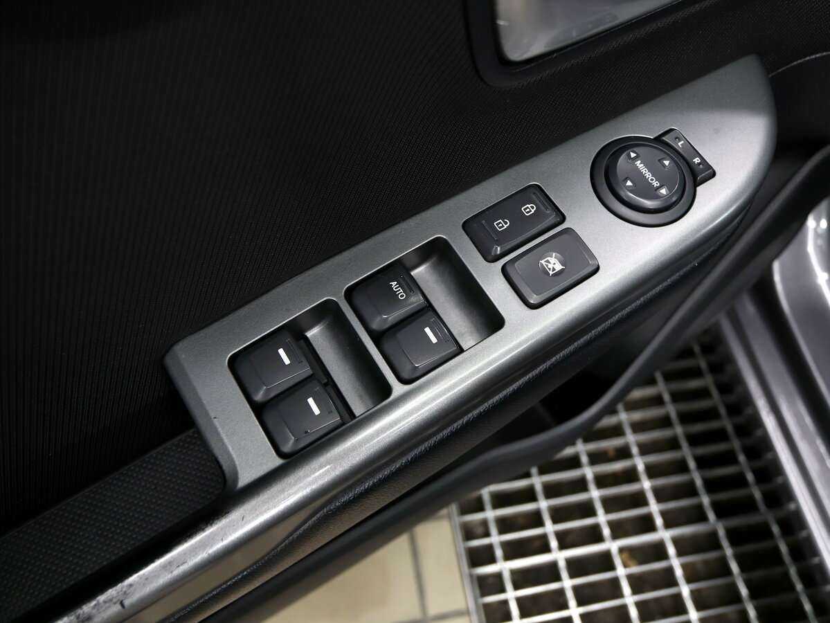 Kia Rio, 2016 Фото №16