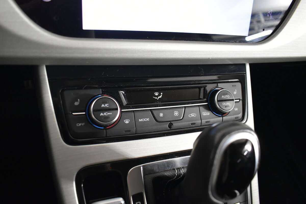 Geely Atlas, 2020 Фото №18