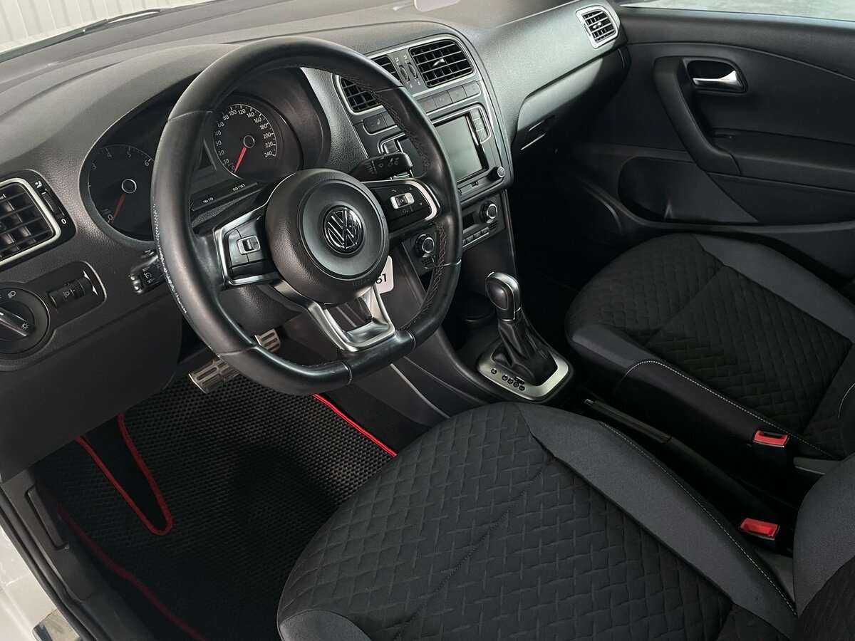 Volkswagen Polo, 2018 Фото №10