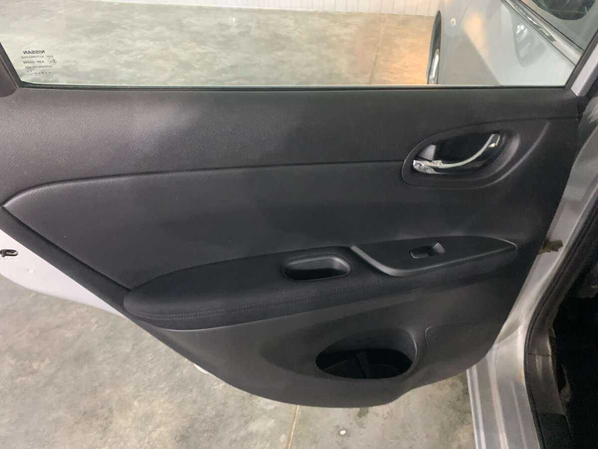 Nissan Tiida, 2015 Фото №16