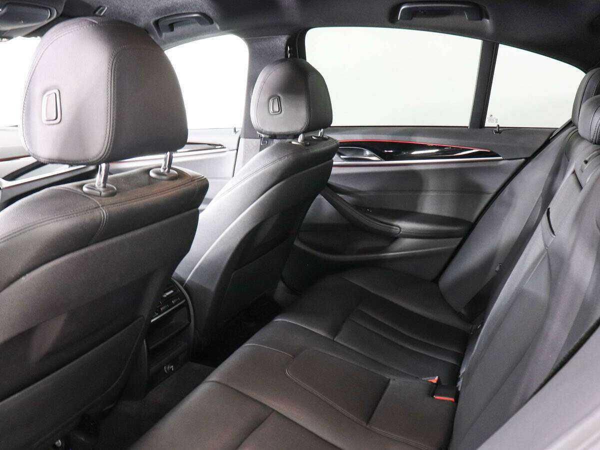 BMW 5 серии 520d, 2017 Фото №14