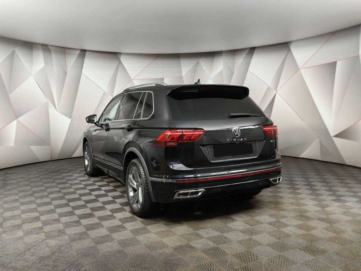 Volkswagen Tiguan, 2021 - 26 100 км. | Фото №4
