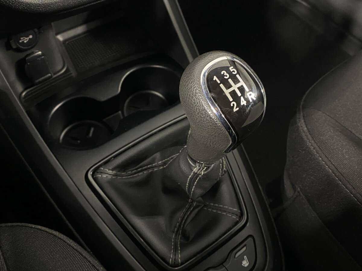 Lada (ВАЗ) Vesta SW, 2021 Фото №13