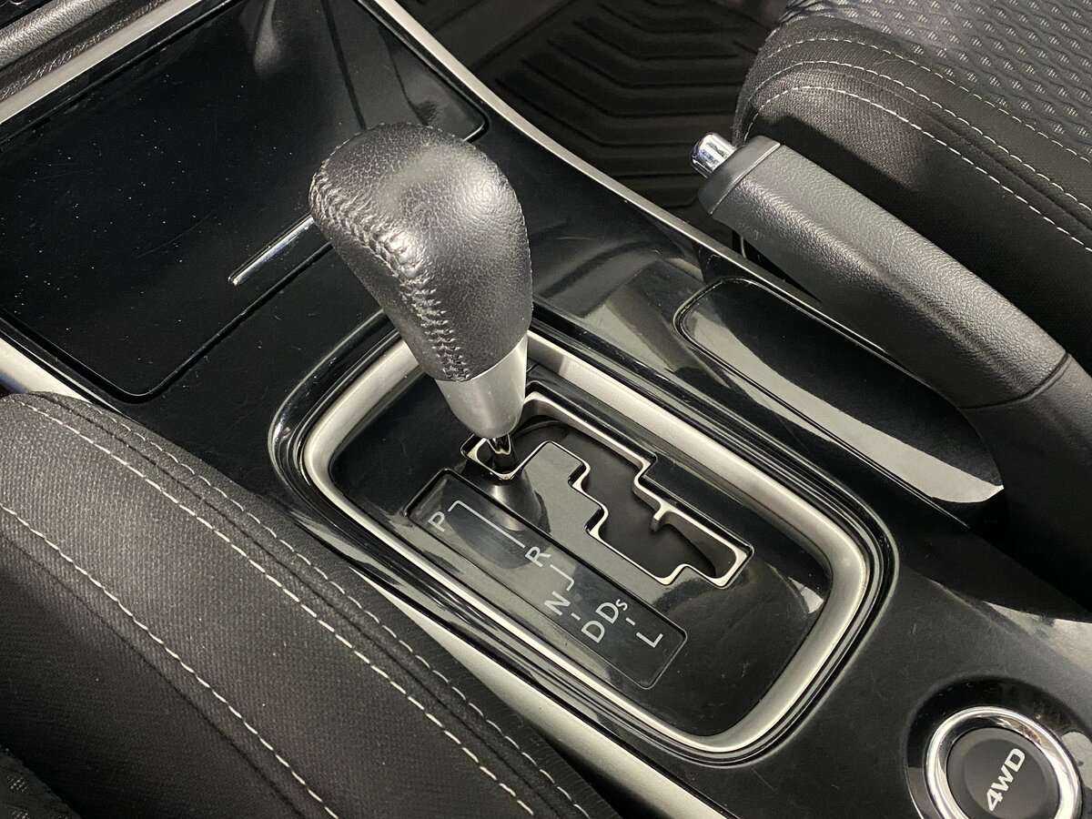 Mitsubishi Outlander, 2017 Фото №14