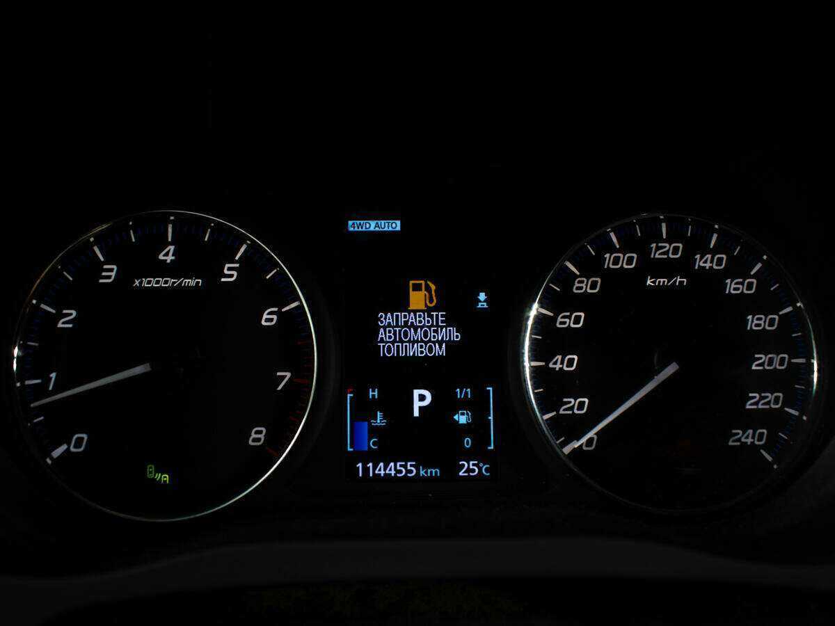 Mitsubishi Outlander, 2018 Фото №8