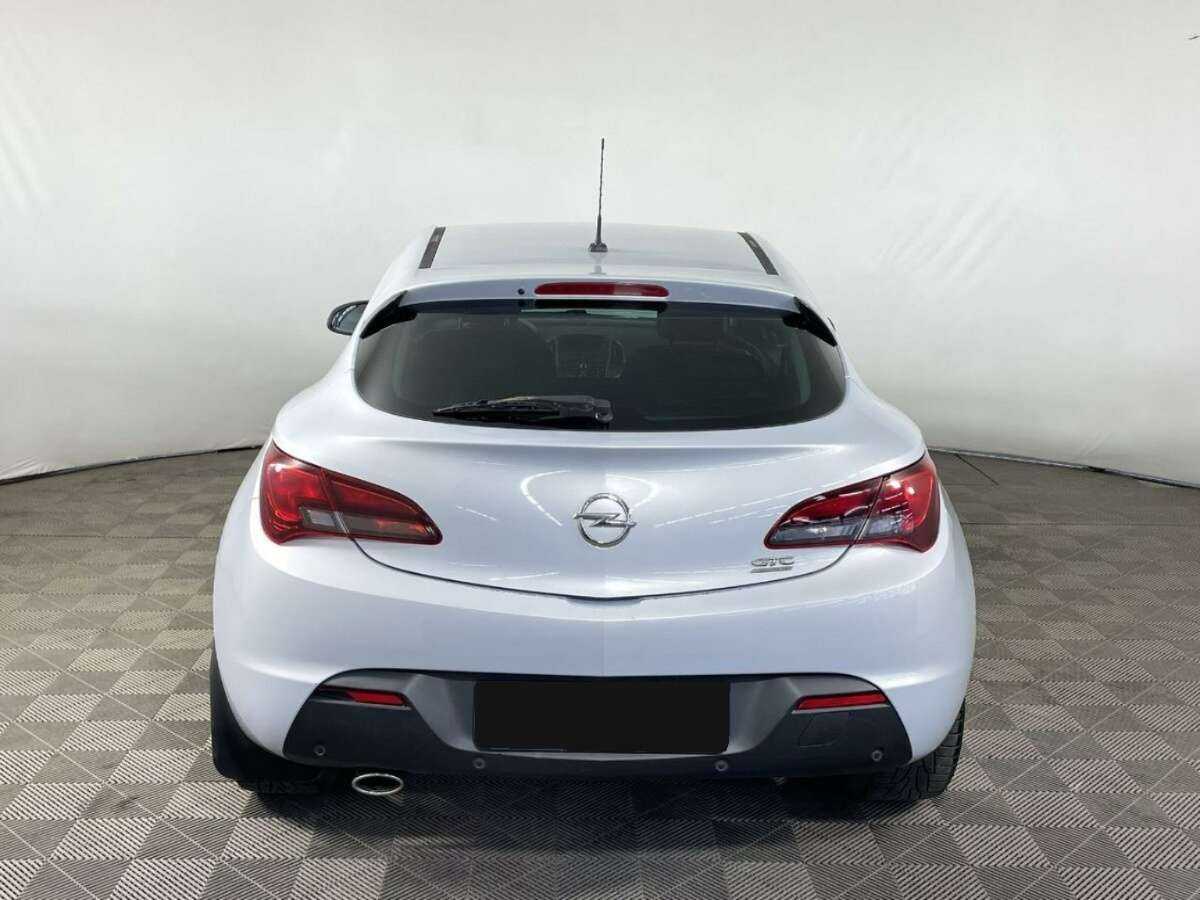Opel Astra GTC, 2013 Фото №3