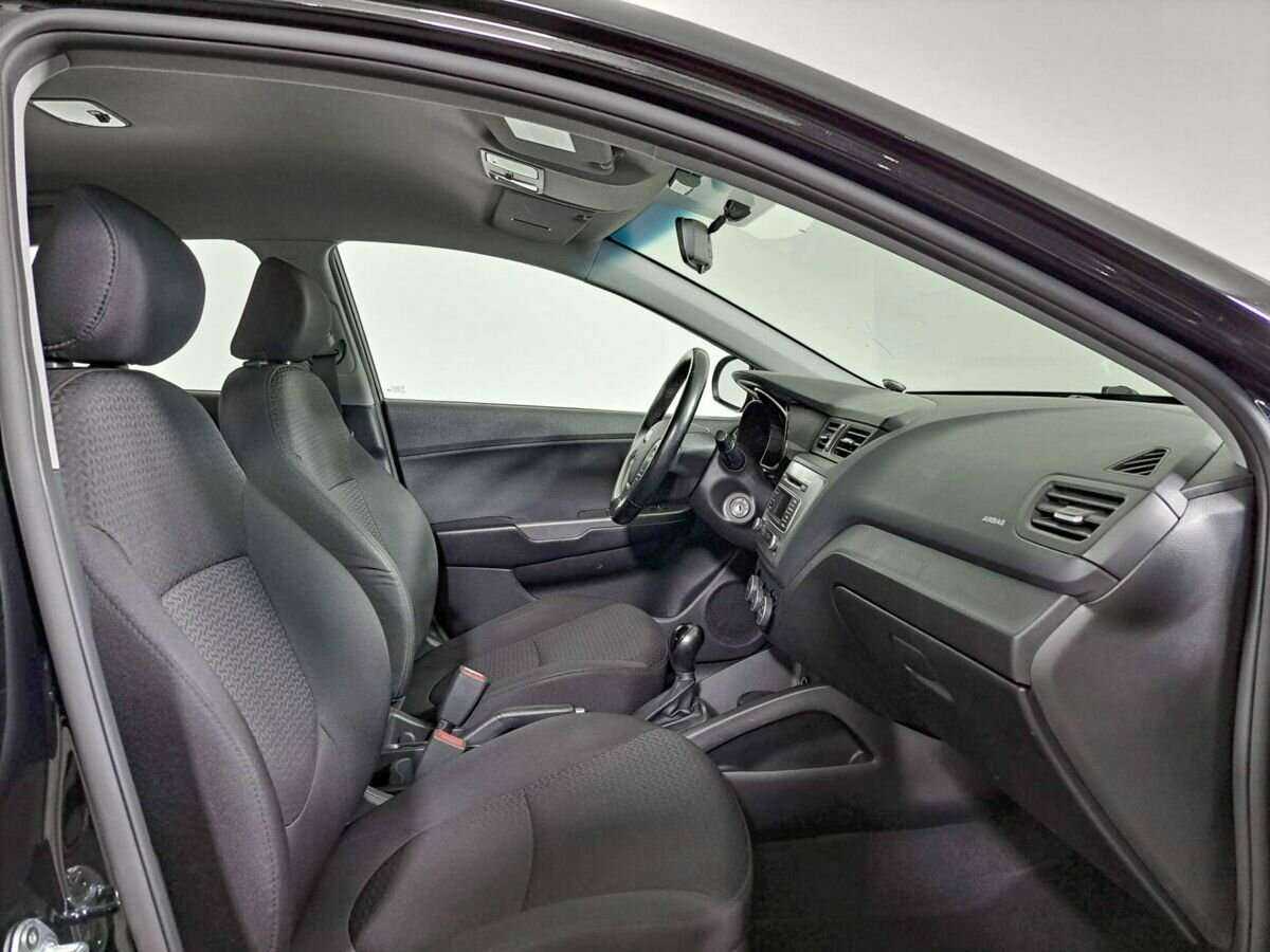 Kia Rio, 2016 Фото №9