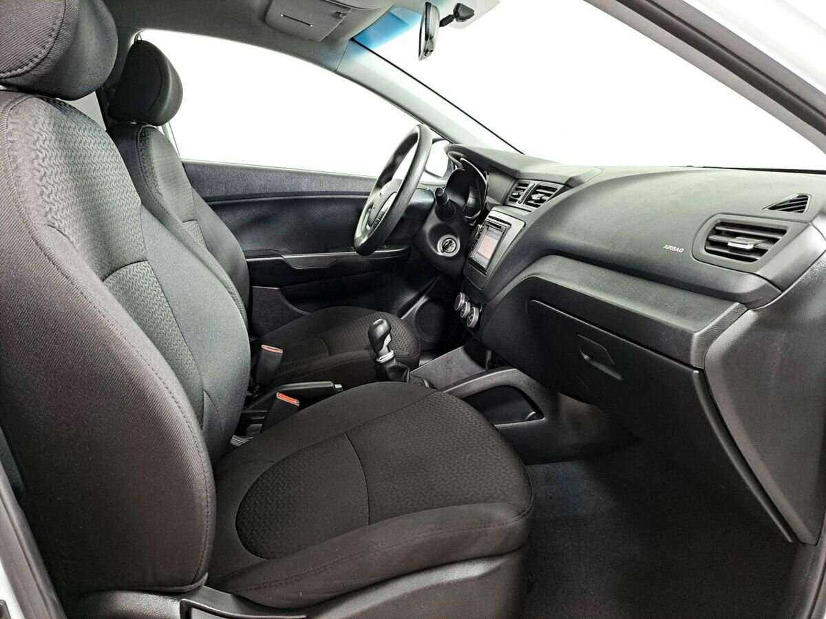 Kia Rio, 2016 Фото №9